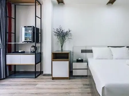 Ailen Boutique Hotel Ho Chi Minh City 2*,